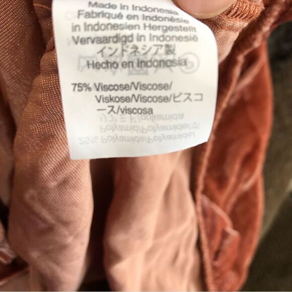 Madewell Velvet Tulip-Sleeve Ruffle Top - Picture 9 of 10